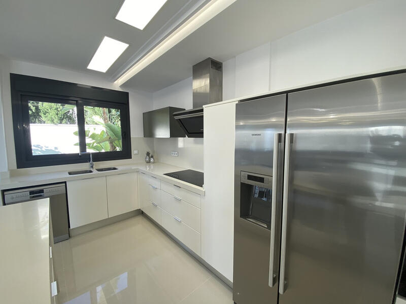 5 Cuarto Villa en venta