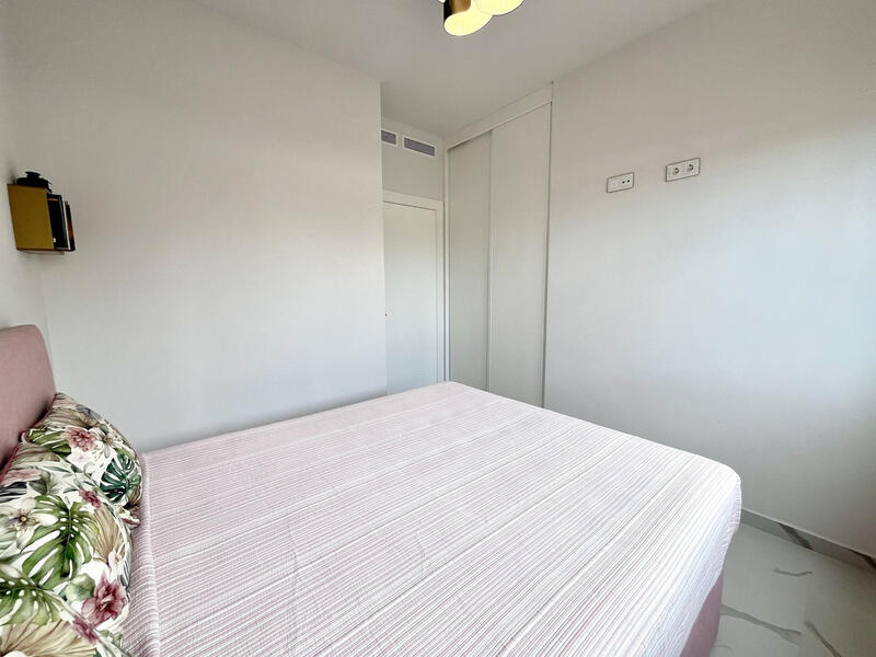 2 slaapkamer Appartement Te koop