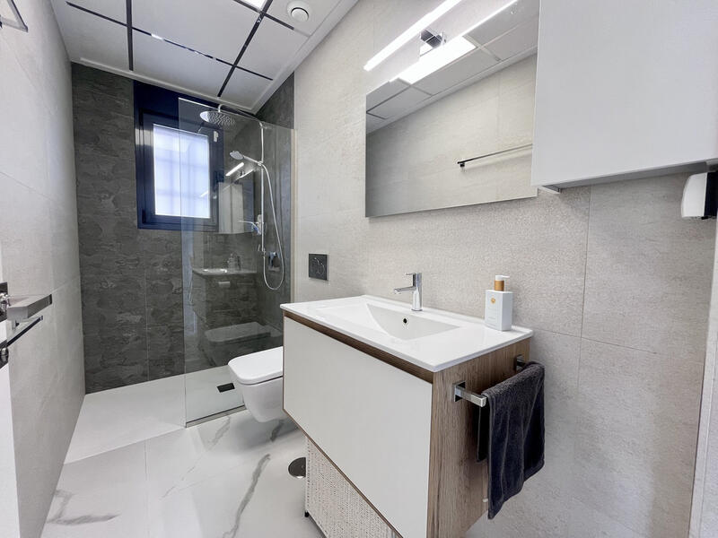 2 slaapkamer Appartement Te koop