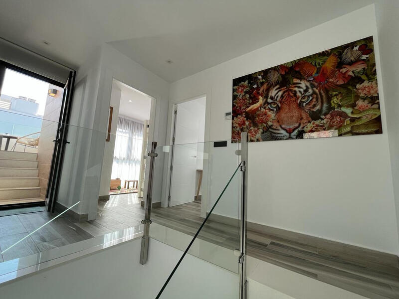 3 Cuarto Villa en venta