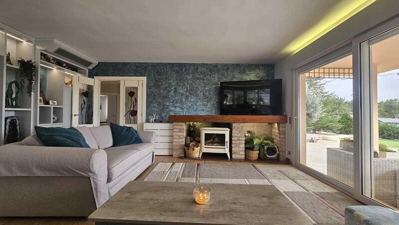 4 sovrum Villa till salu