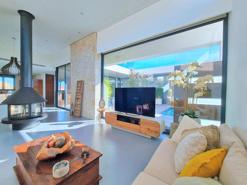 3 bedroom Villa for sale