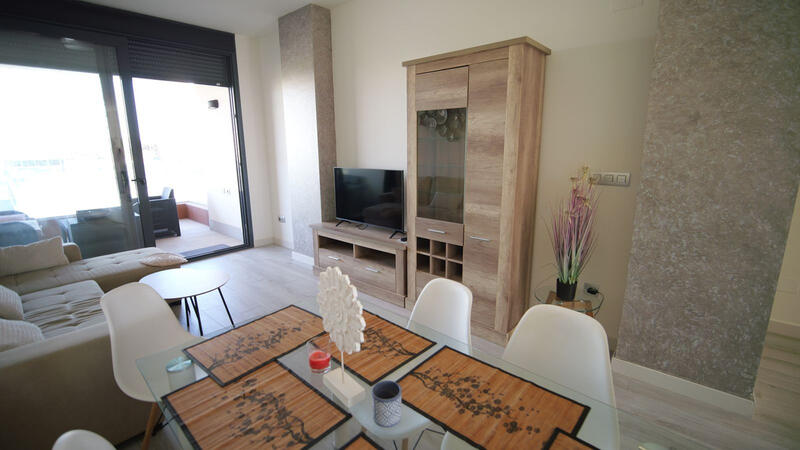 2 slaapkamer Appartement Te koop