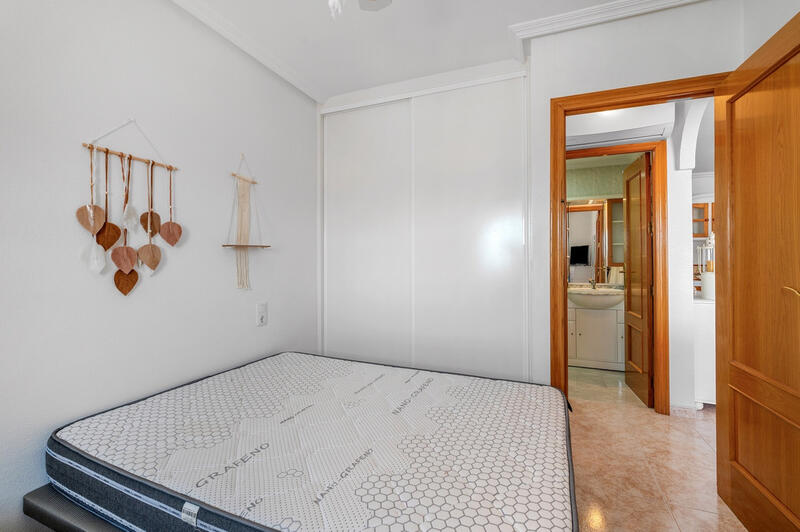 2 slaapkamer Appartement Te koop