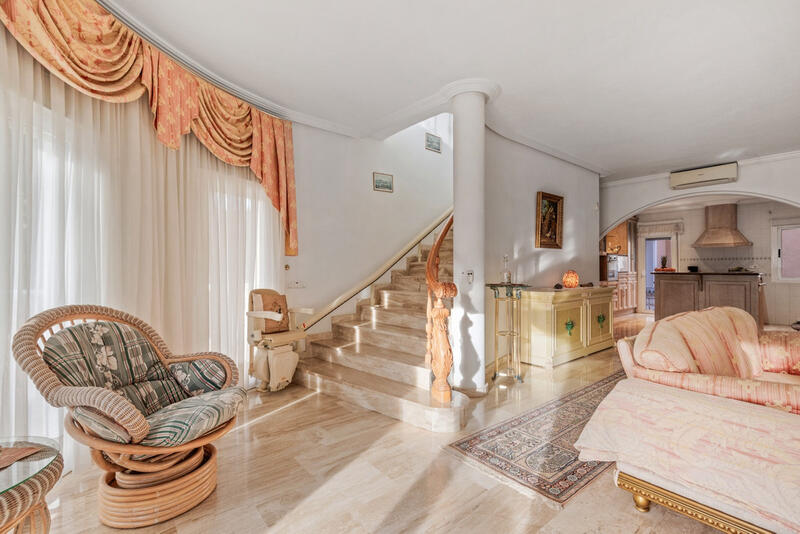 5 slaapkamer Villa Te koop