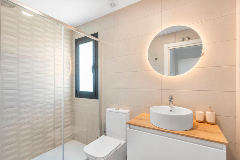 2 slaapkamer Appartement Te koop