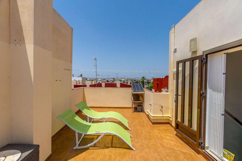 3 Cuarto Adosado en venta