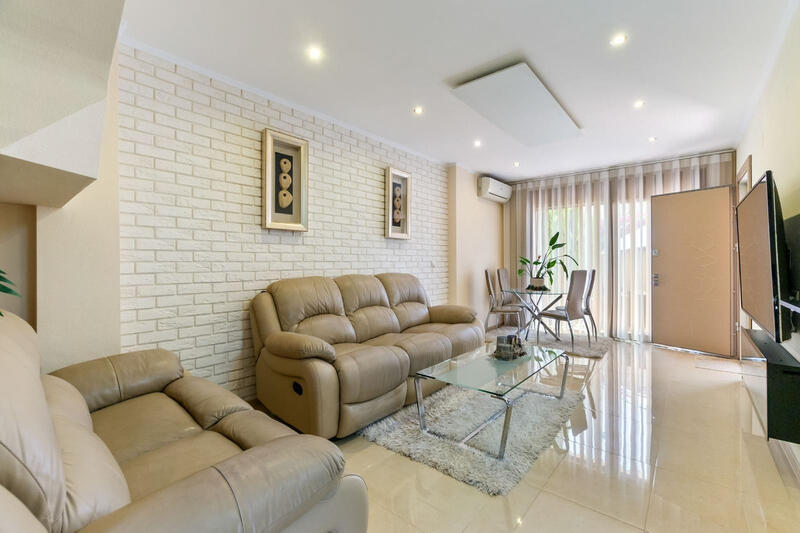 3 Cuarto Adosado en venta
