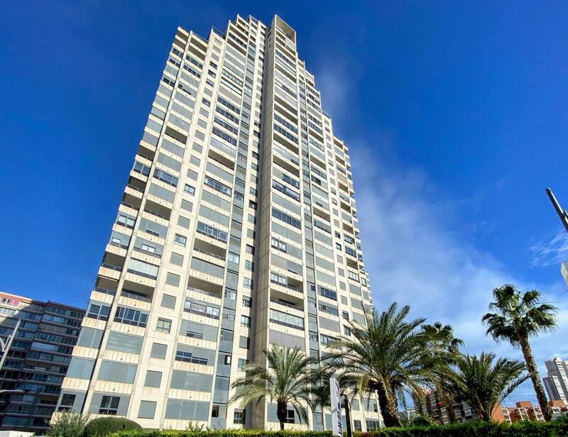 квартира продается в Benidorm, Alicante