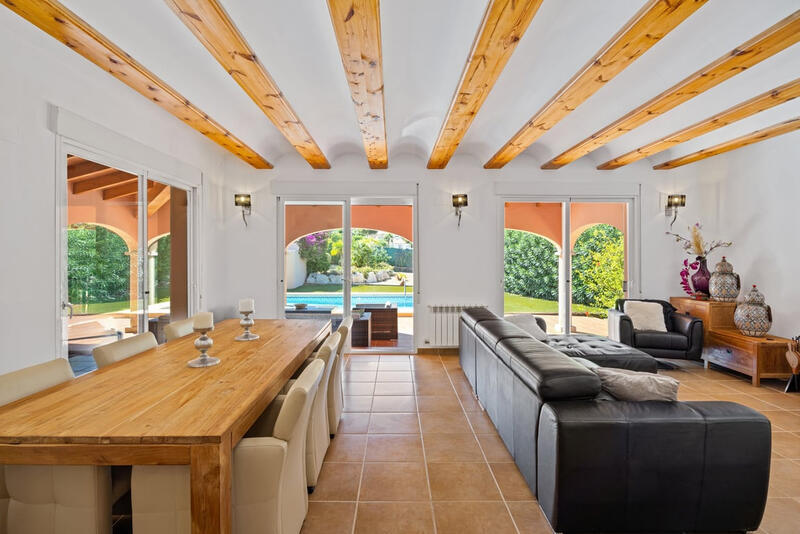 4 Cuarto Villa en venta