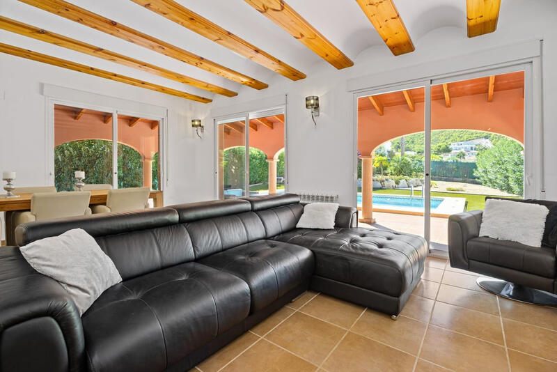4 Cuarto Villa en venta