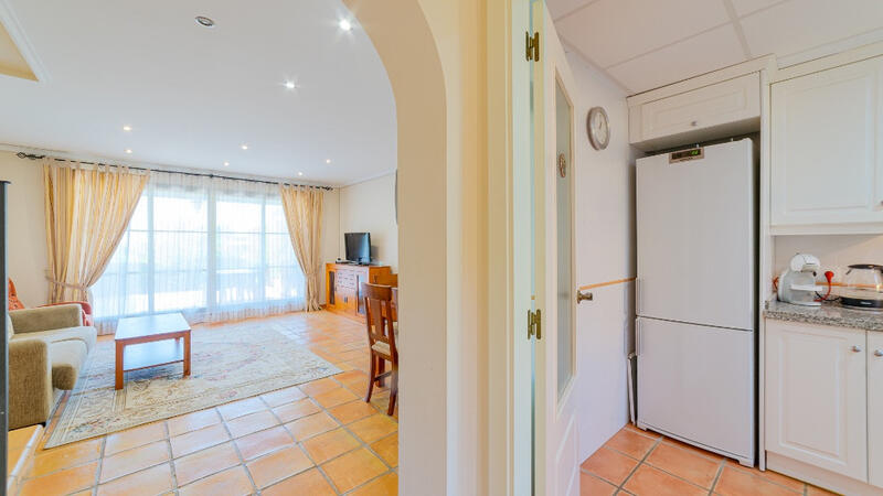 3 Schlafzimmer Stadthaus zu verkaufen