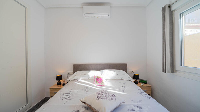 2 Schlafzimmer Villa zu verkaufen