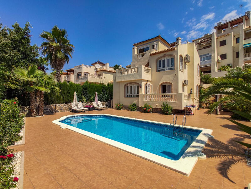 Villa till salu i Las Ramblas, Alicante