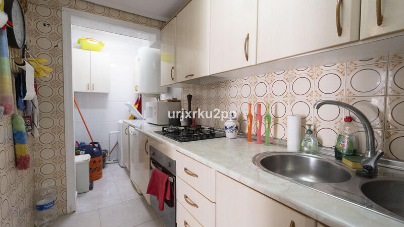3 slaapkamer Gezinswoning Te koop