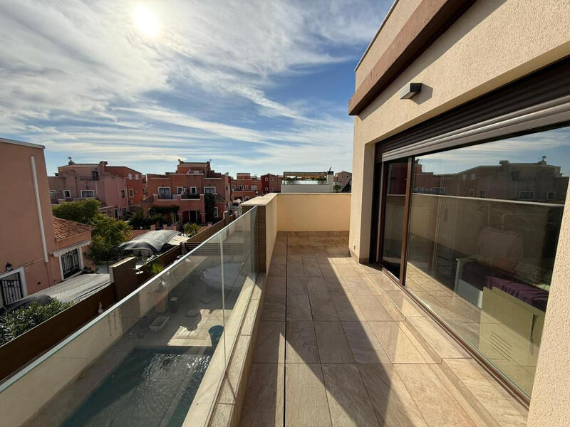 3 bedroom Villa for sale