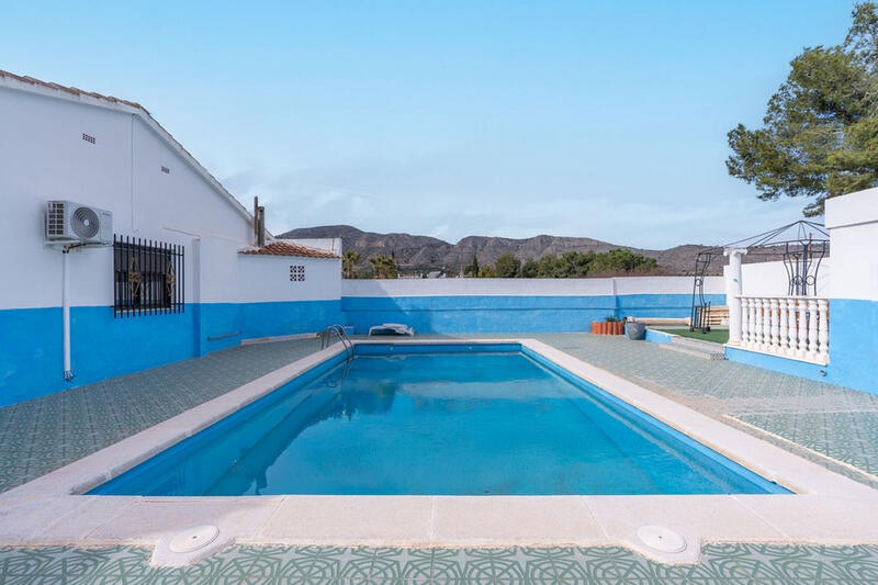 Landhaus zu verkaufen in Hondon de las Nieves, Alicante