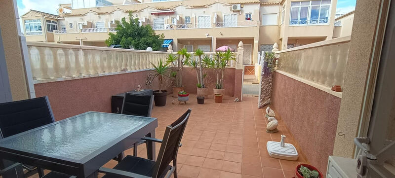 Townhouse for sale in Playa Flamenca, Alicante
