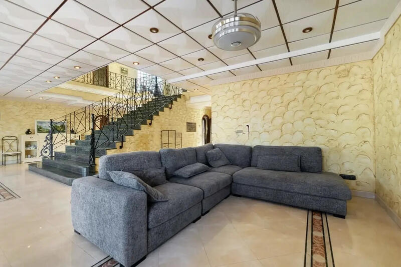 4 bedroom Villa for sale