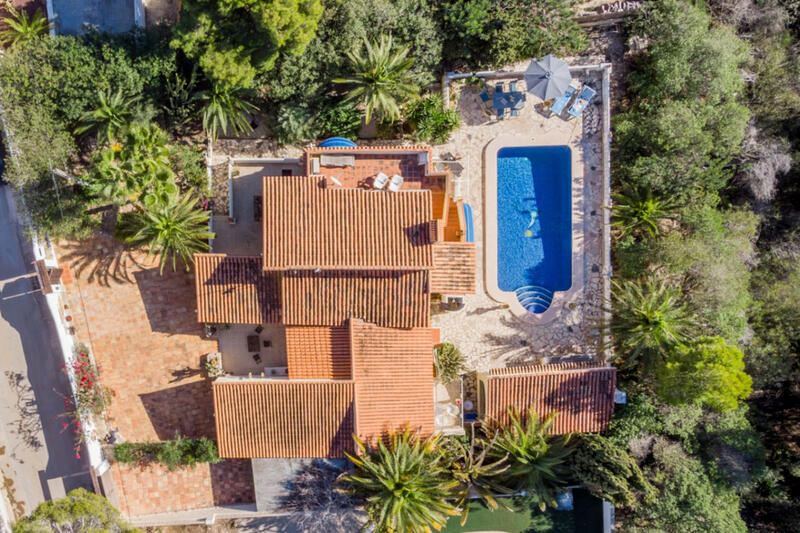 4 Schlafzimmer Villa zu verkaufen