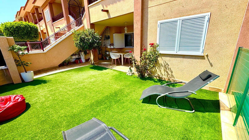 Lägenhet till salu i Santa Pola, Alicante