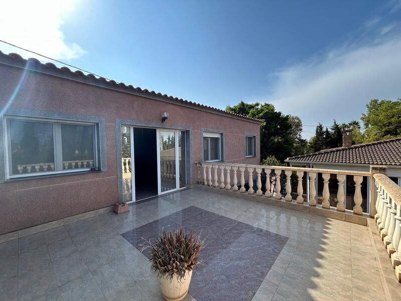 Villa for sale in San Fulgencio, Alicante