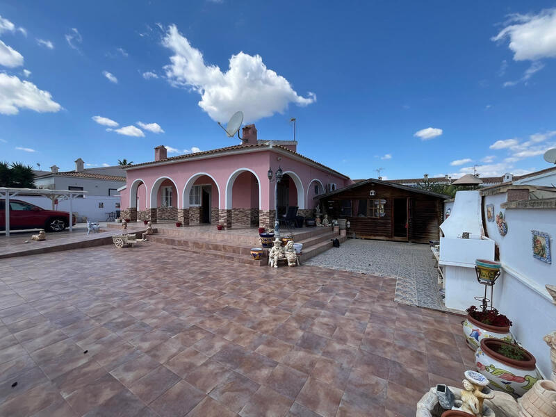 4 Schlafzimmer Villa zu verkaufen