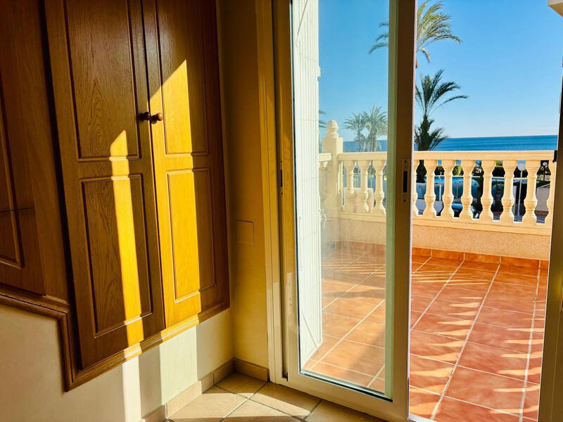 3 Cuarto Adosado en venta