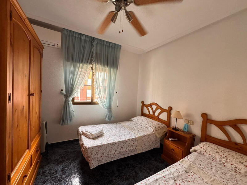 4 Cuarto Adosado en venta