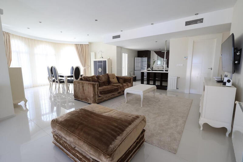 5 Cuarto Villa en venta