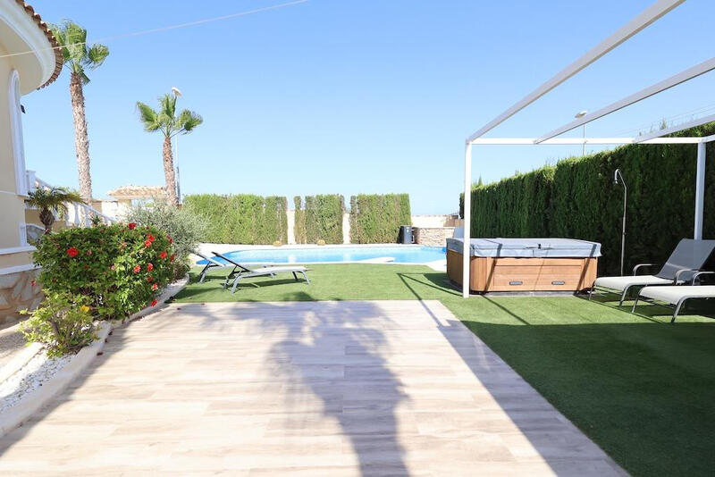 5 Cuarto Villa en venta