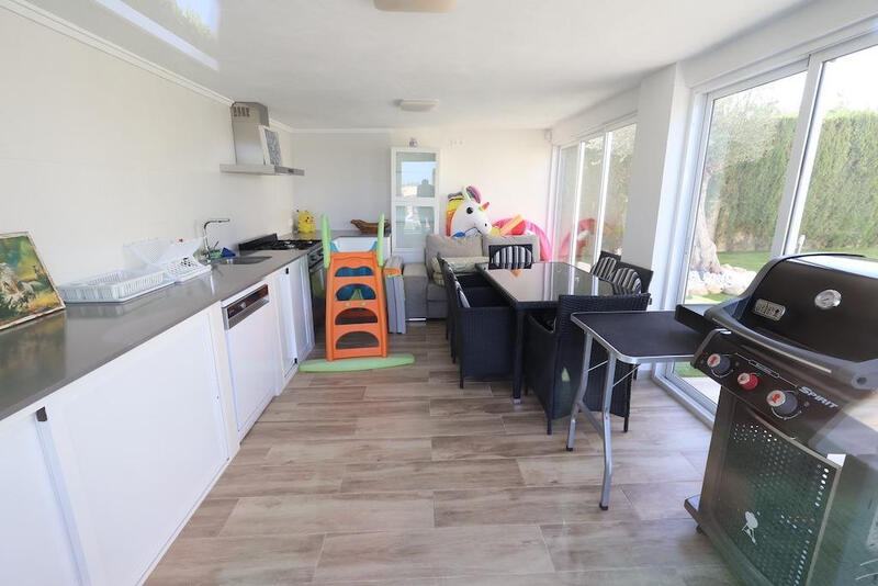 5 Cuarto Villa en venta