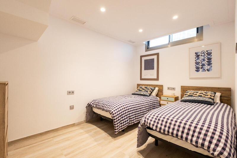 4 Cuarto Villa en venta