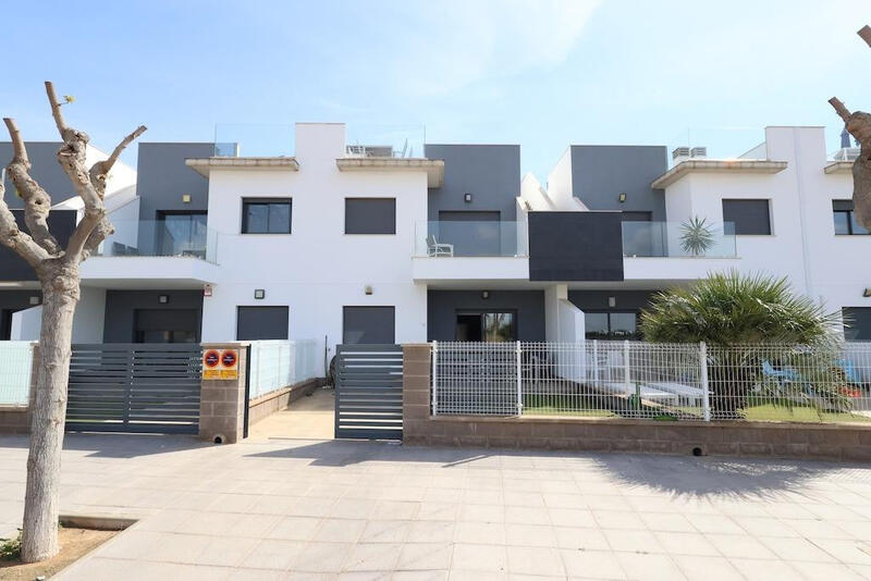 2 bedroom Villa for sale