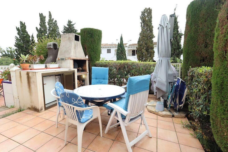4 bedroom Apartment for sale