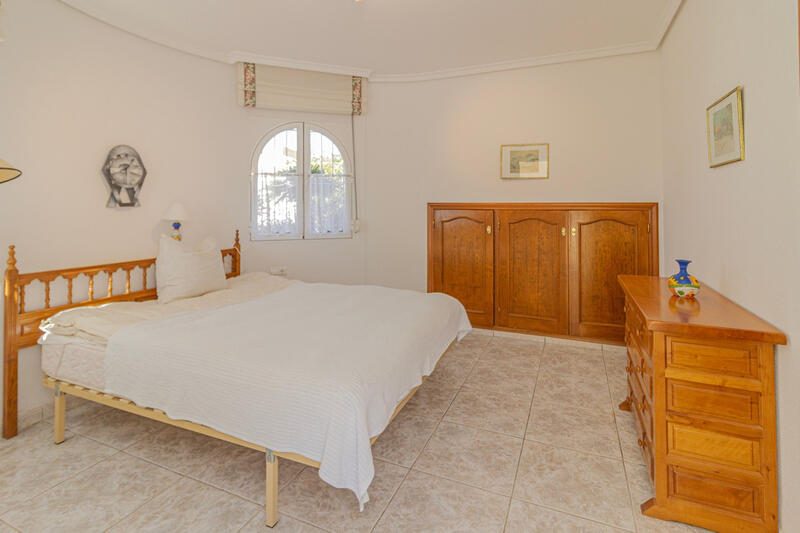 3 slaapkamer Villa Te koop