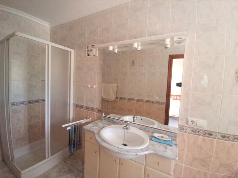 3 slaapkamer Villa Te koop