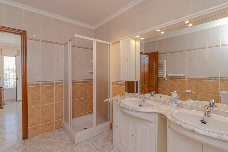 3 slaapkamer Villa Te koop