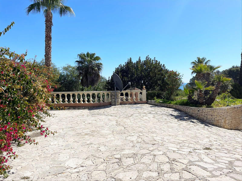 8 Cuarto Villa en venta