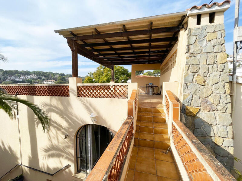 4 chambre Villa à vendre