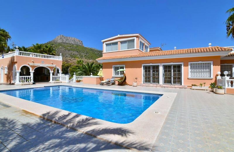 5 Cuarto Villa en venta