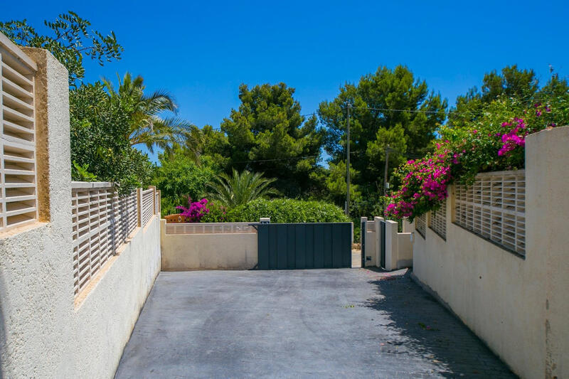 3 Cuarto Villa en venta