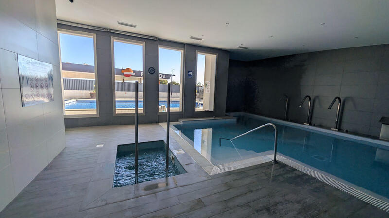 2 bedroom Apartment for sale