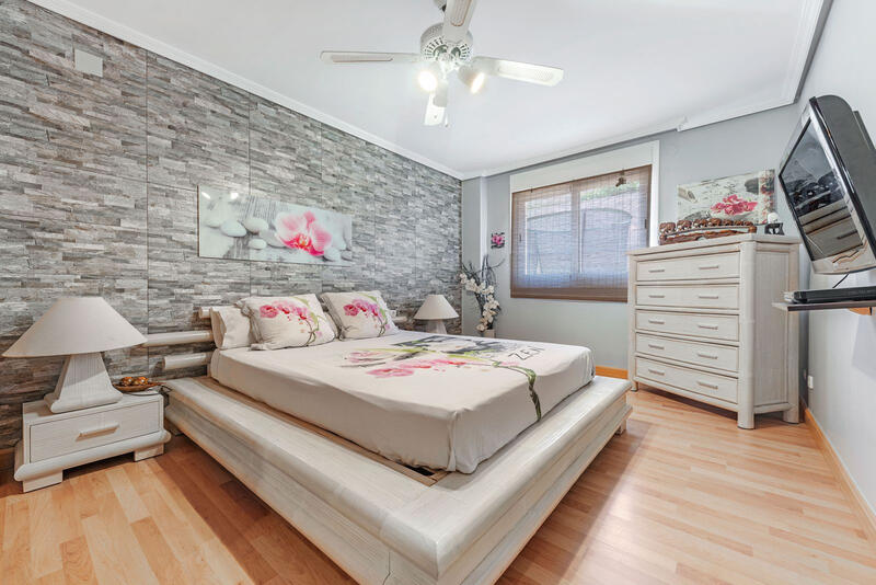 5 slaapkamer Villa Te koop