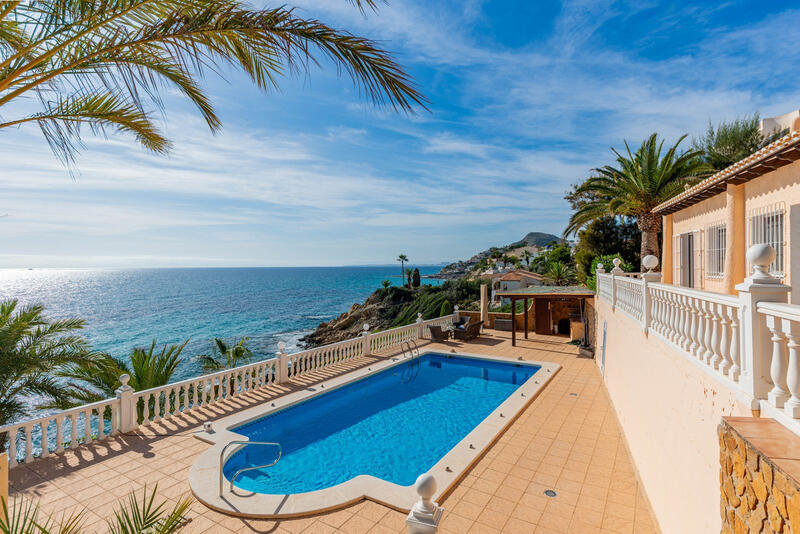 3 Cuarto Villa en venta