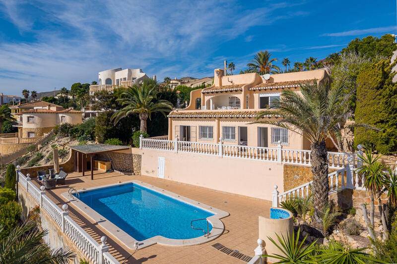 3 Cuarto Villa en venta