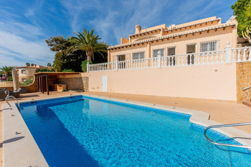 3 Cuarto Villa en venta