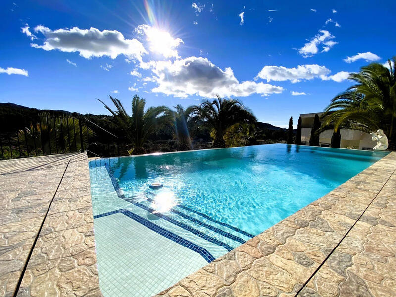 5 chambre Villa à vendre