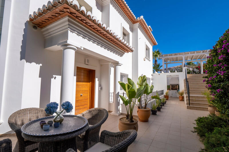 4 chambre Villa à vendre