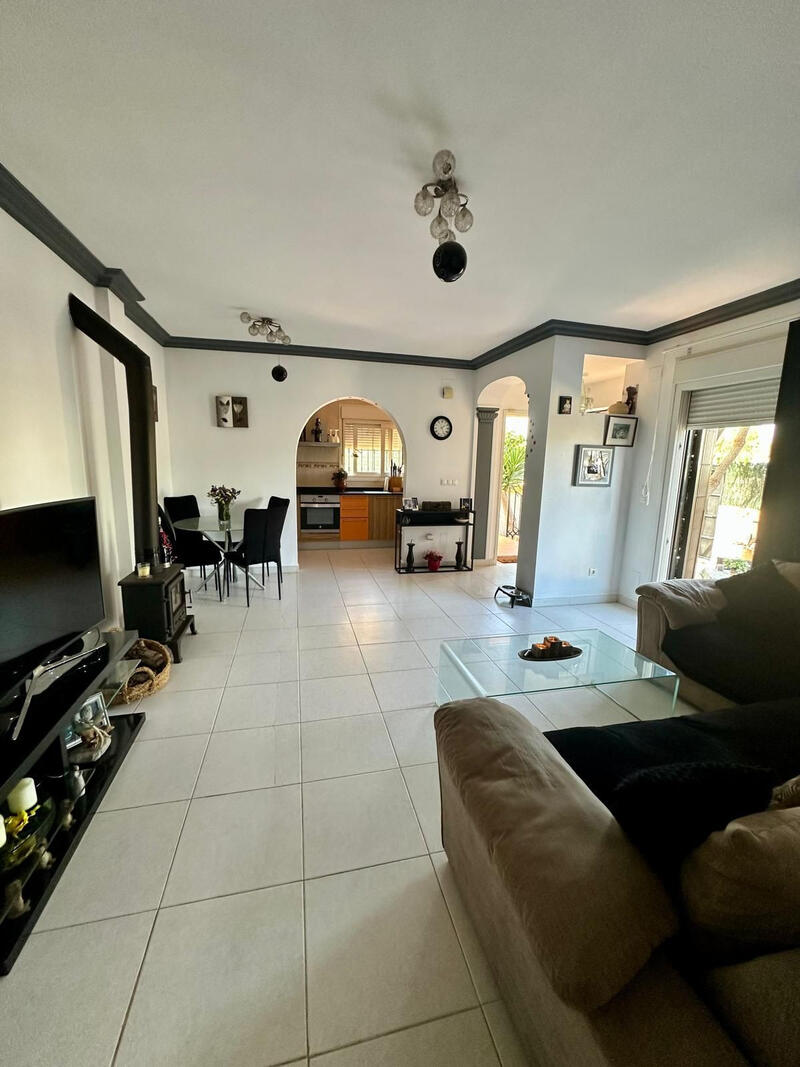 3 Cuarto Villa en venta